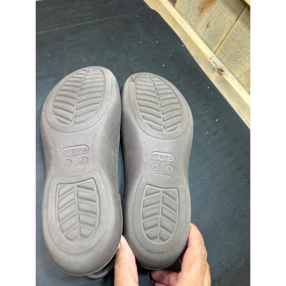 Womens Crocs Brown Flats Slingback Sandals With Crystal Button Detail Size 8 - Picture 7 of 8